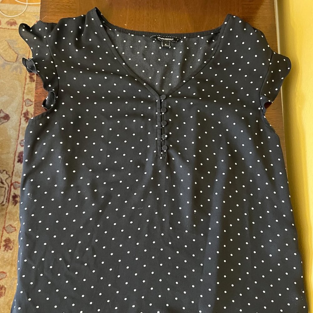 Banana Republic black & white polka dot blouse